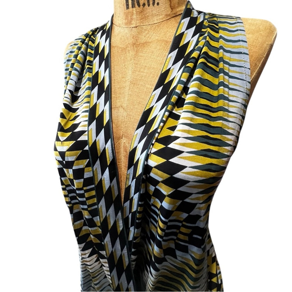 BCBGMaxAzria Multicolor Deep Neck Geometric Dress NWOT M - Picture 2 of 9